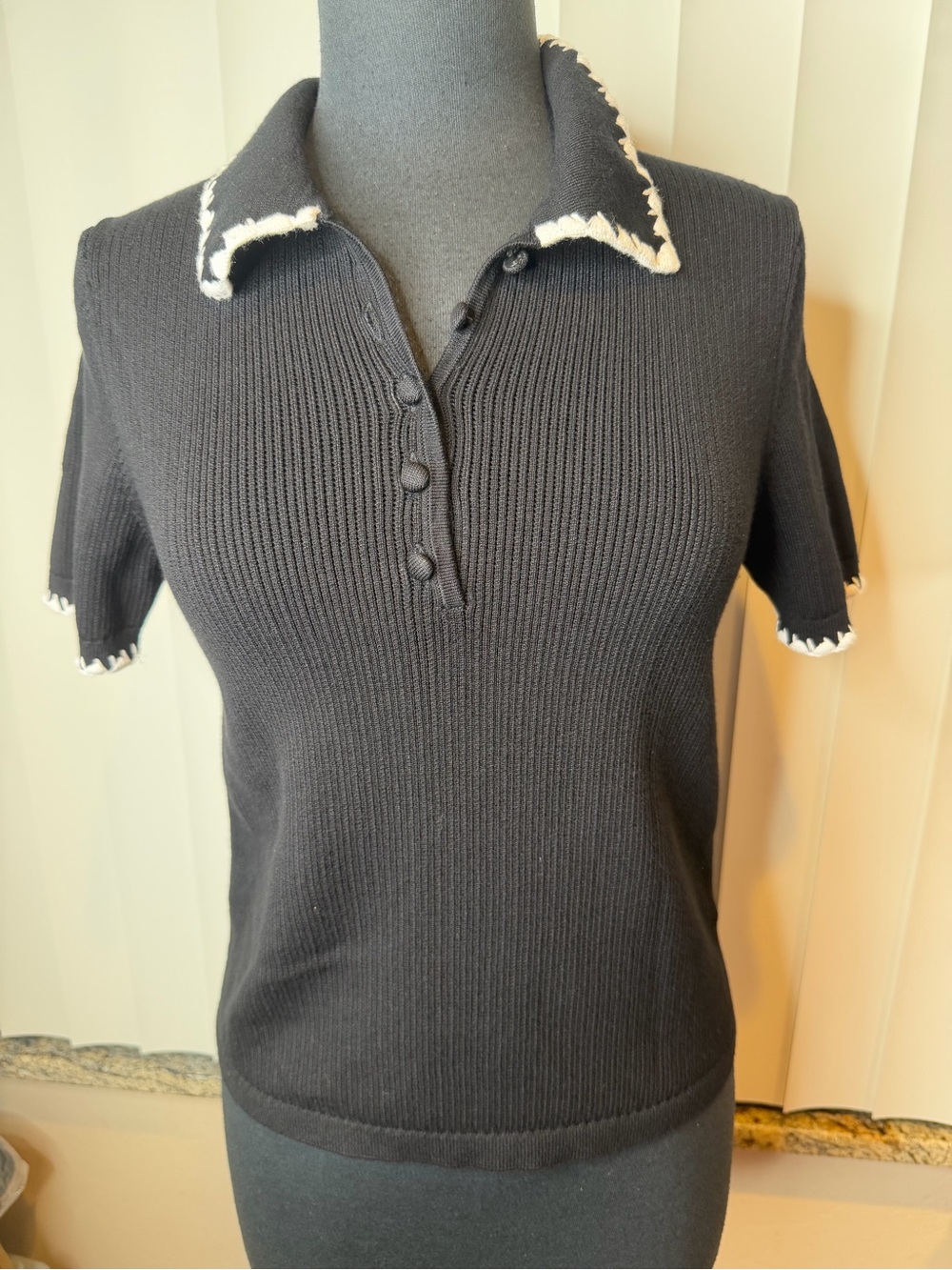 Caroline Constas Black Knit Polo Top with Embroidered Contrast White Trim SZ Med